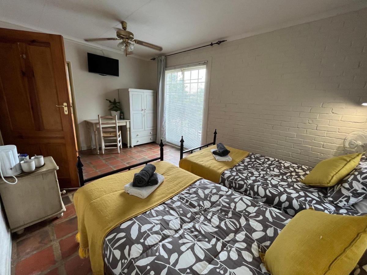 The Gallery Lounge Potchefstroom Bagian luar foto